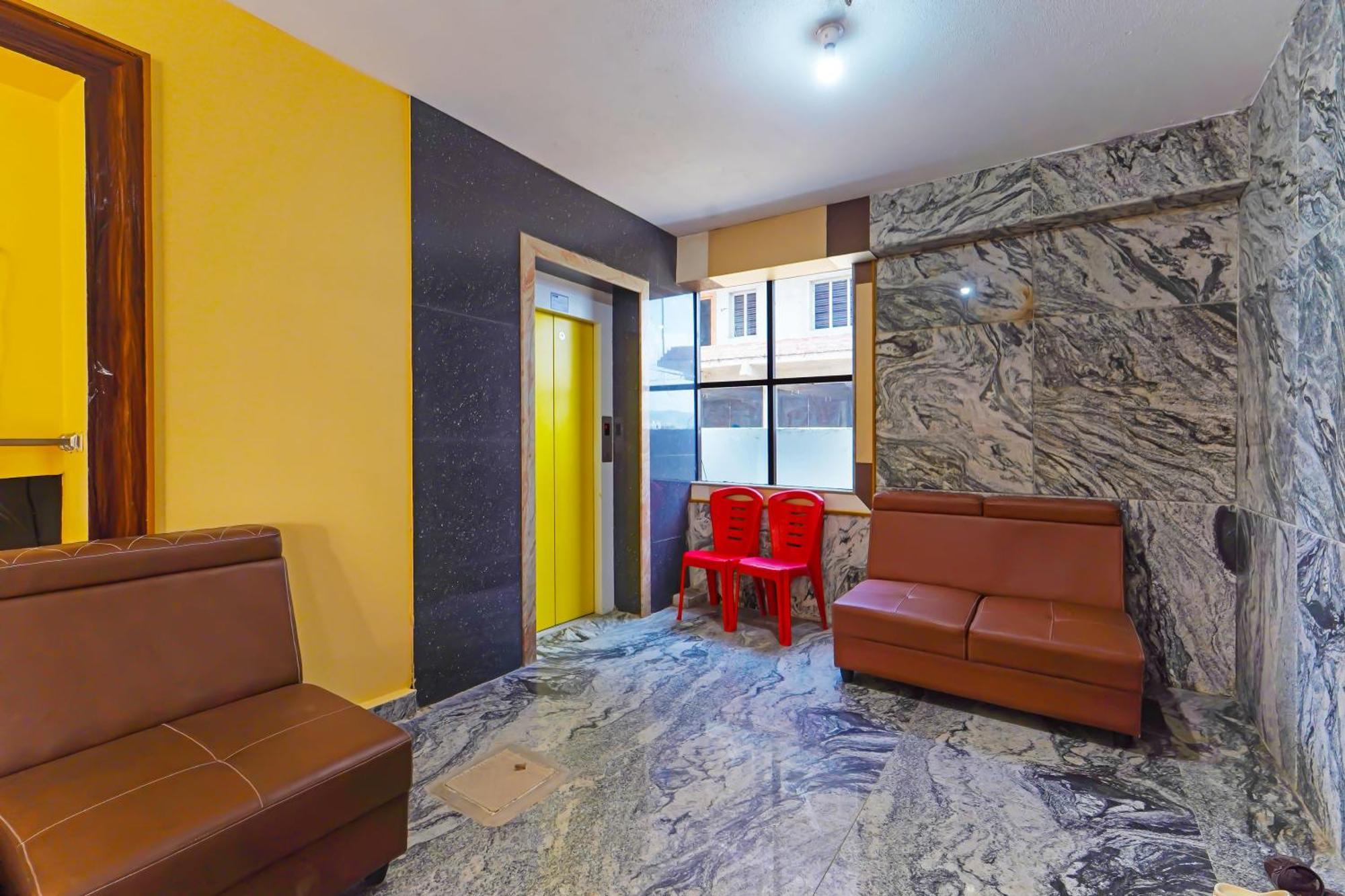 Hotel O Jayam Residency Tirupati Exterior foto