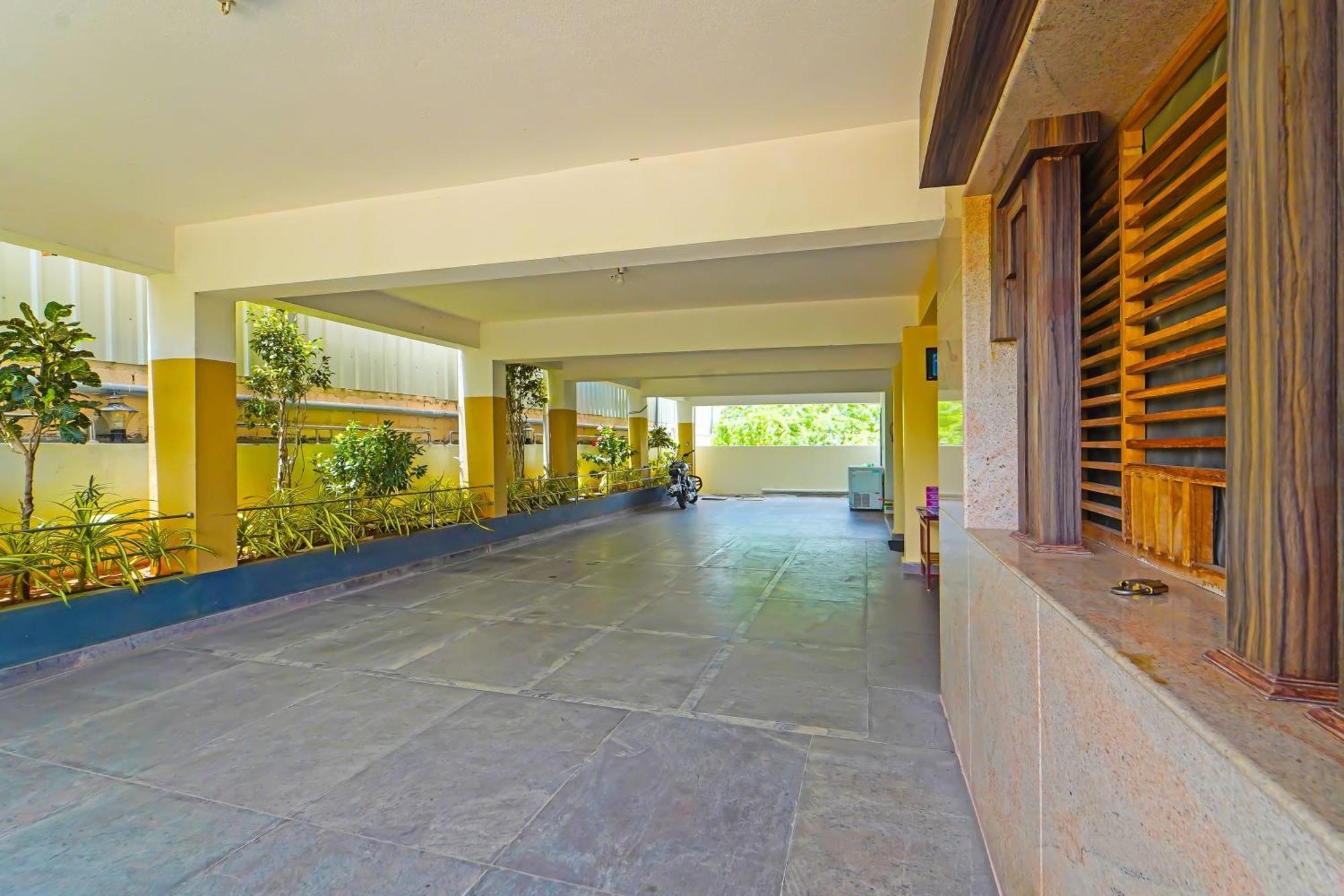 Hotel O Jayam Residency Tirupati Exterior foto