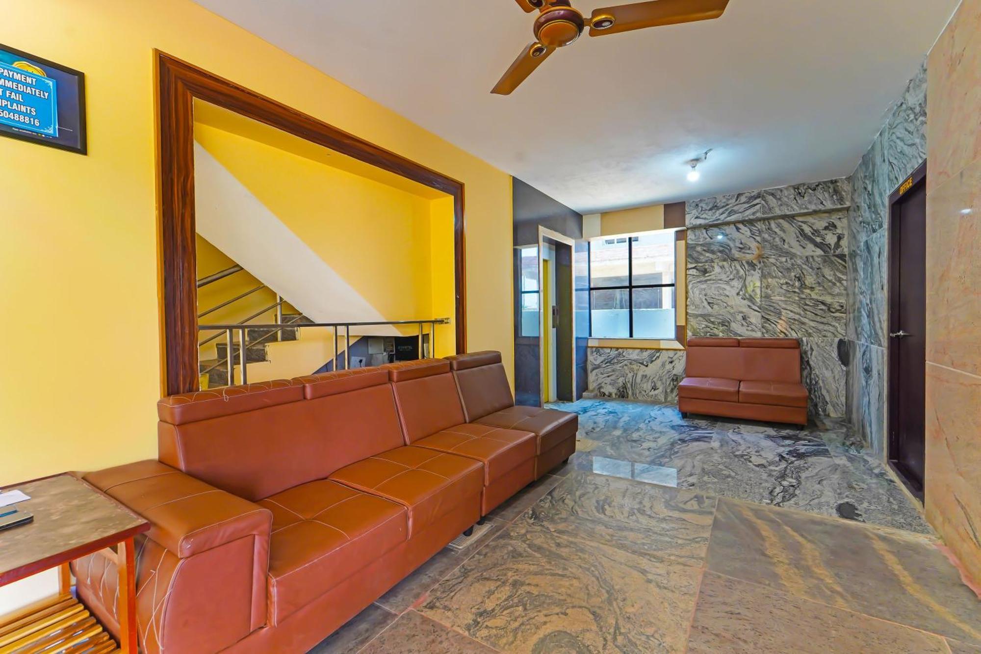 Hotel O Jayam Residency Tirupati Exterior foto